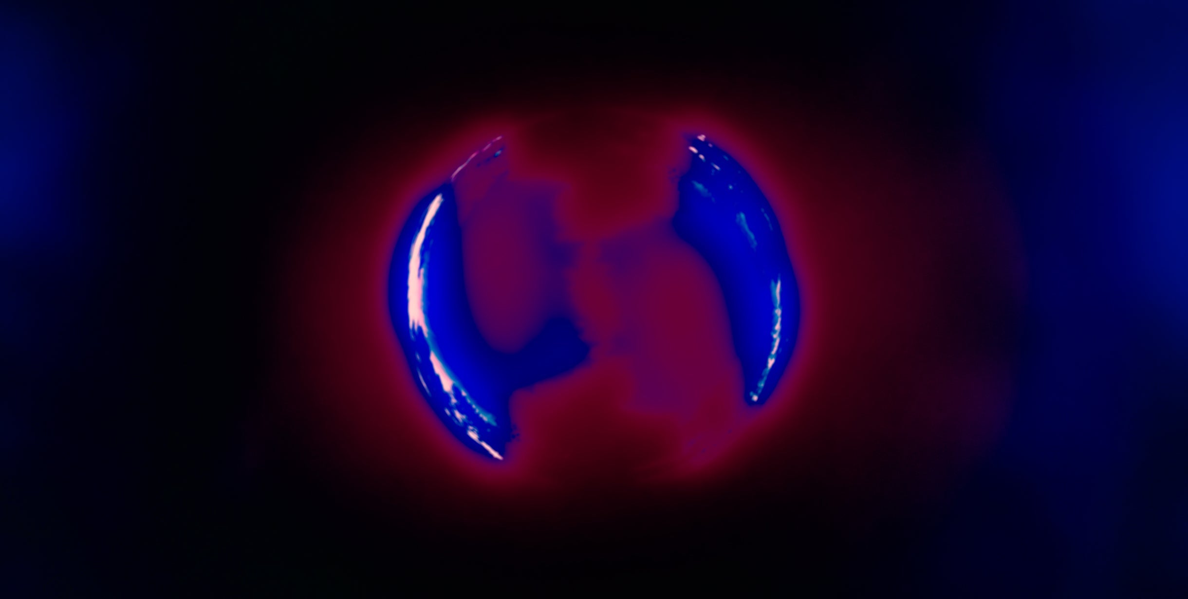 What makes a fragrance cult?